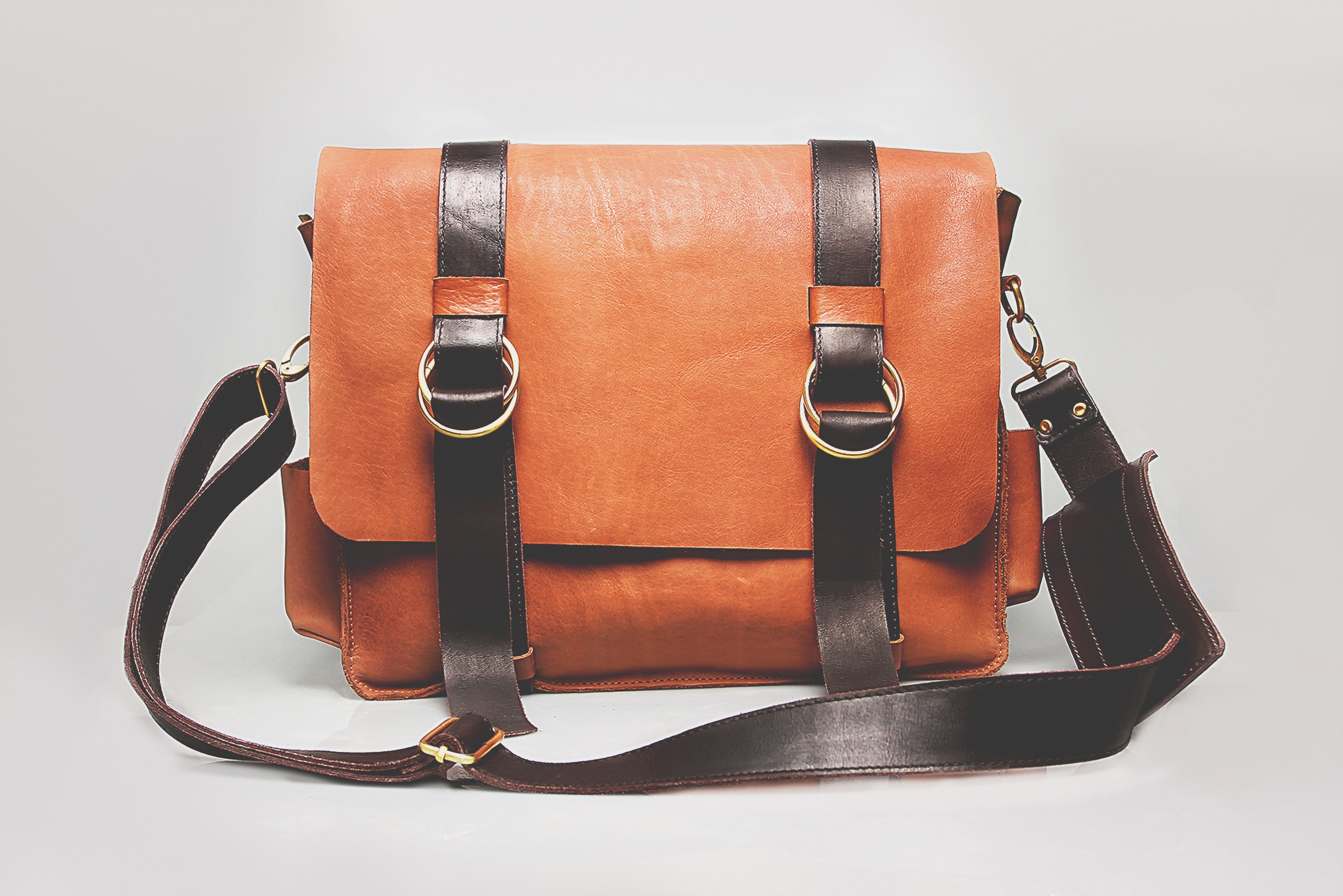 Damaged Leather bag repairing by Machine